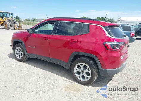 2025 Jeep Compass Latitude 4X4 from USA, damaged, VIN 3C4NJDBN8ST586519